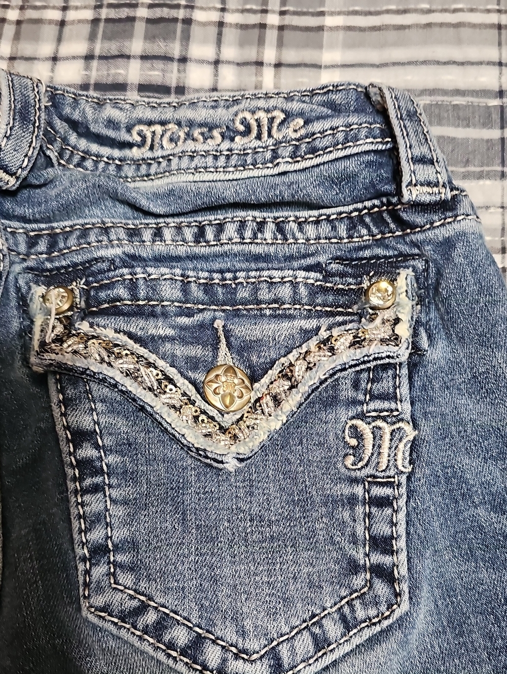 Miss Me Skinny Jeans - Picture 6 of 10